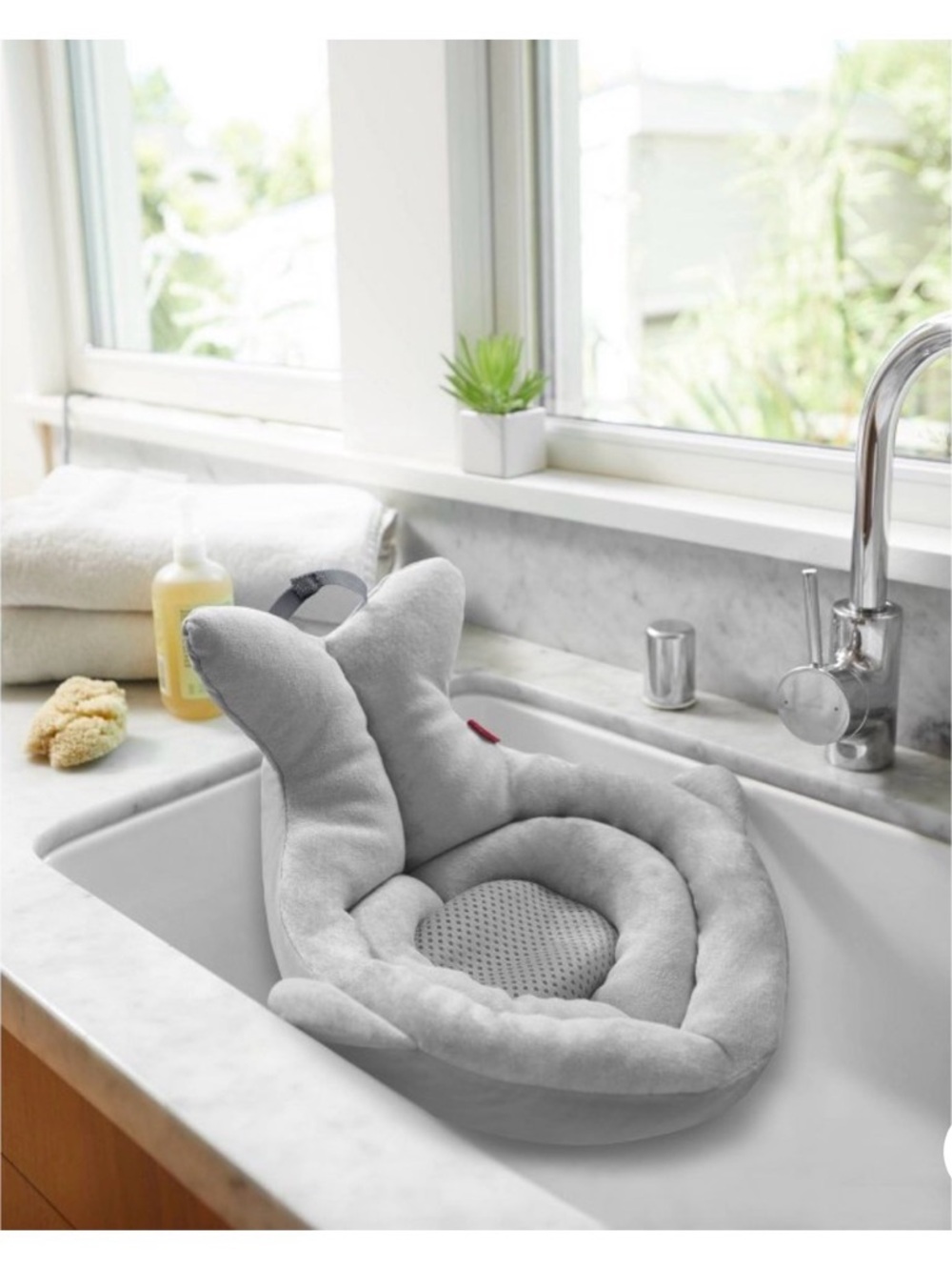 Skip Hop Blue Whale Moby SoftSpot Sink Baby
Bather - Picture 6 of 6